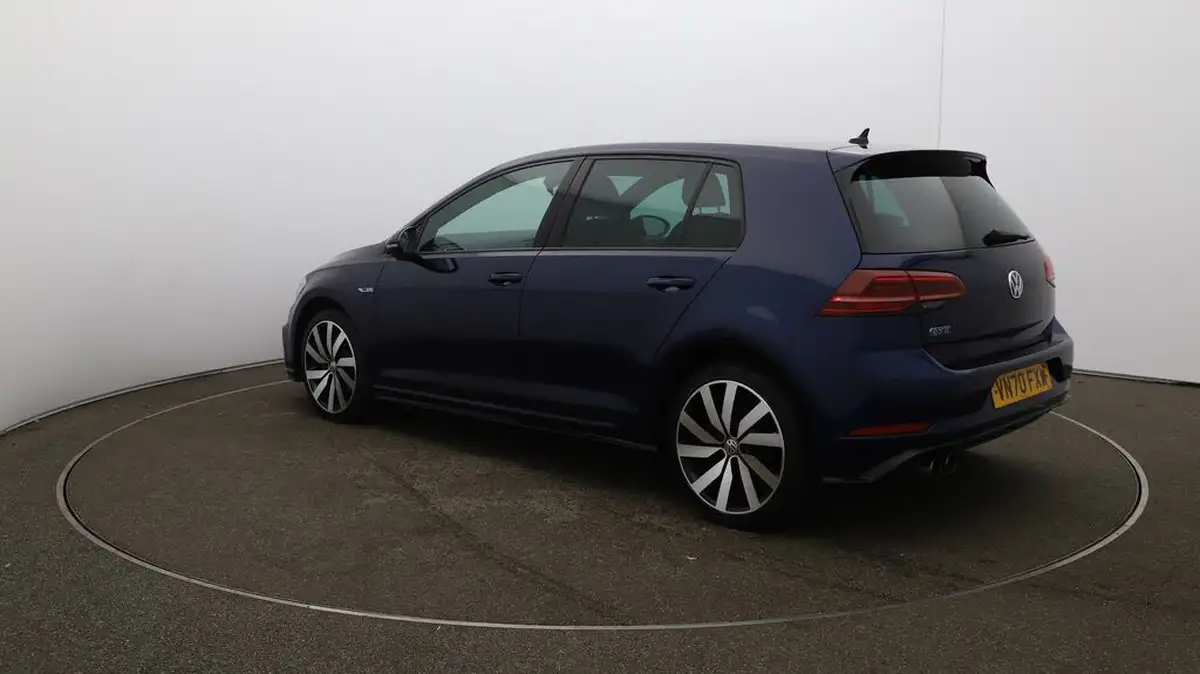 2020-volkswagen-golf-14-tsi-gte-advance-big-63