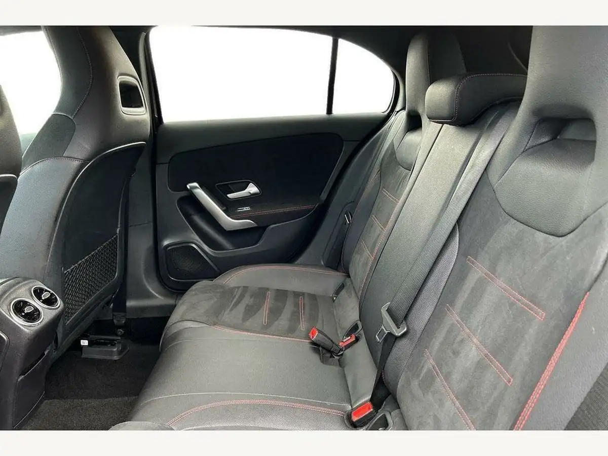 2019-mercedes-benz-a-class-20d-a200d-amg-line-executive-hatchback-5d-big-22