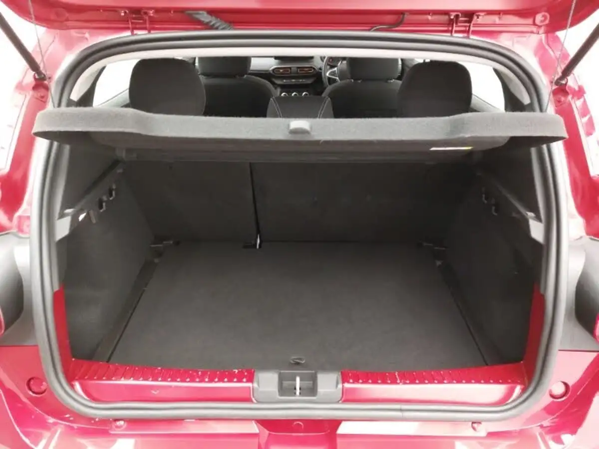 2022-dacia-sandero-stepway-10-tce-prestige-90bhp-big-7