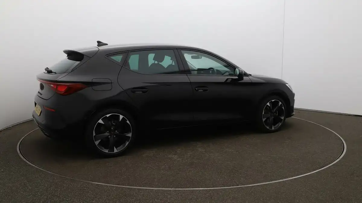 2023-cupra-leon-nf-15-etsi-v1-hatchback-big-43