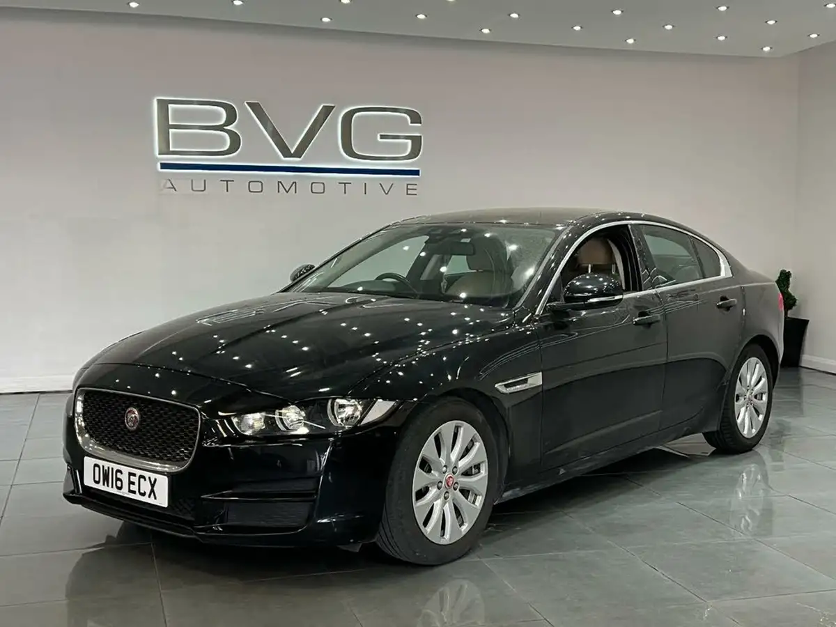 2016-jaguar-xe-20d-prestige-163ps-auto-big-0