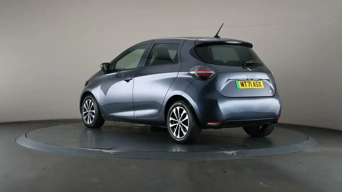 2021-renault-zoe-e-gt-line-big-72