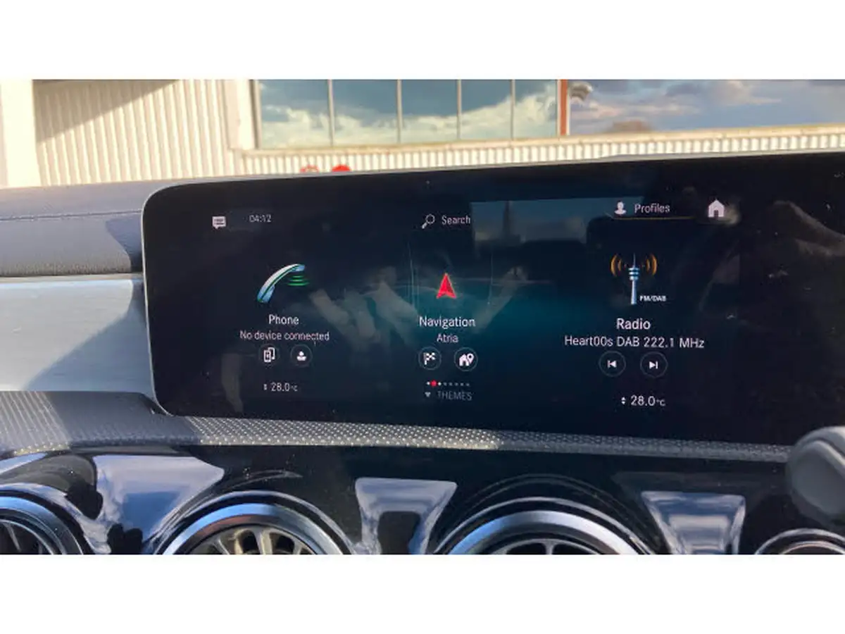 2019-mercedes-benz-cla-13-cla-200-amg-line-premium-coupe-4d-7g-dct-big-44