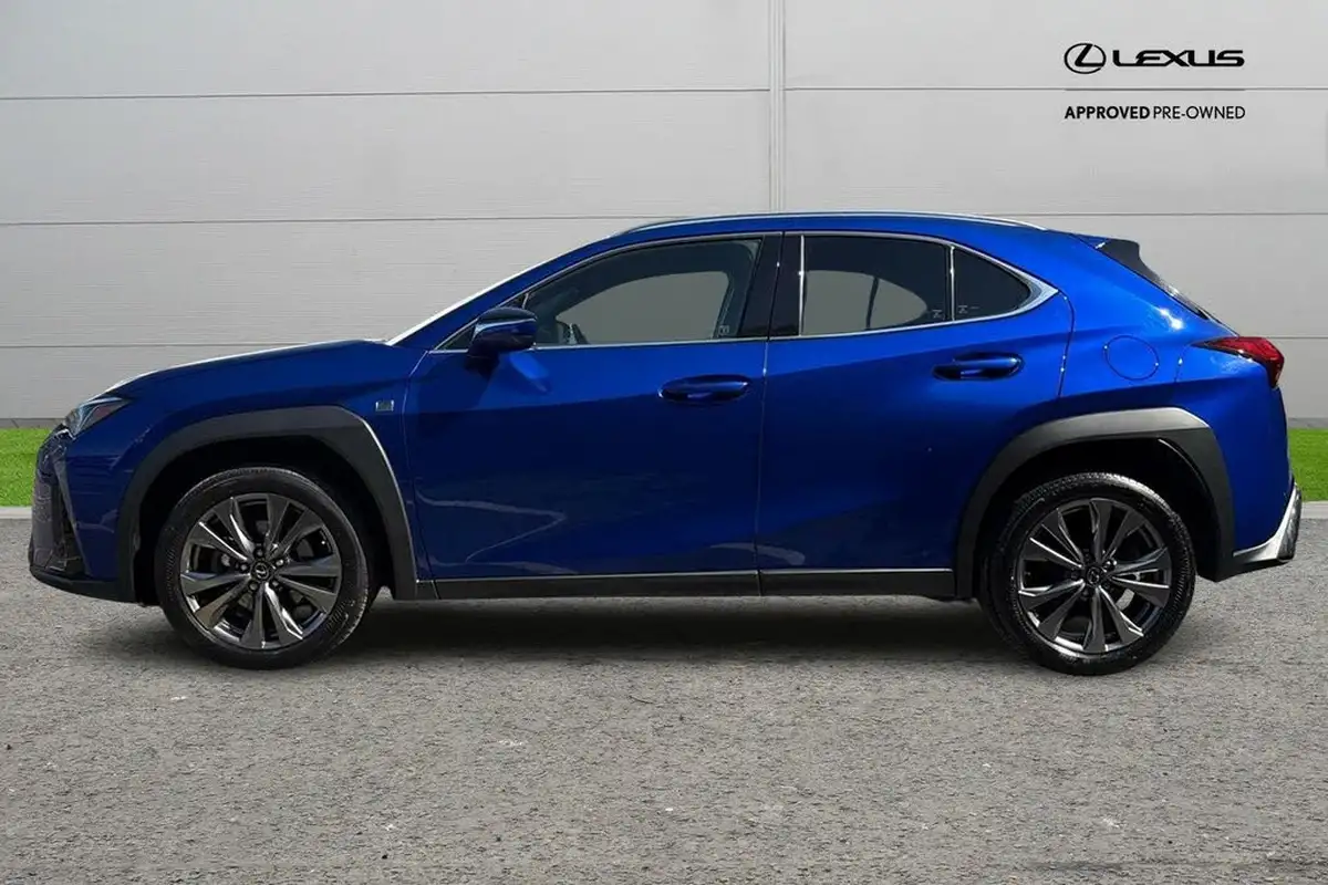 2022-lexus-ux-250h-20-f-sport-design-big-5