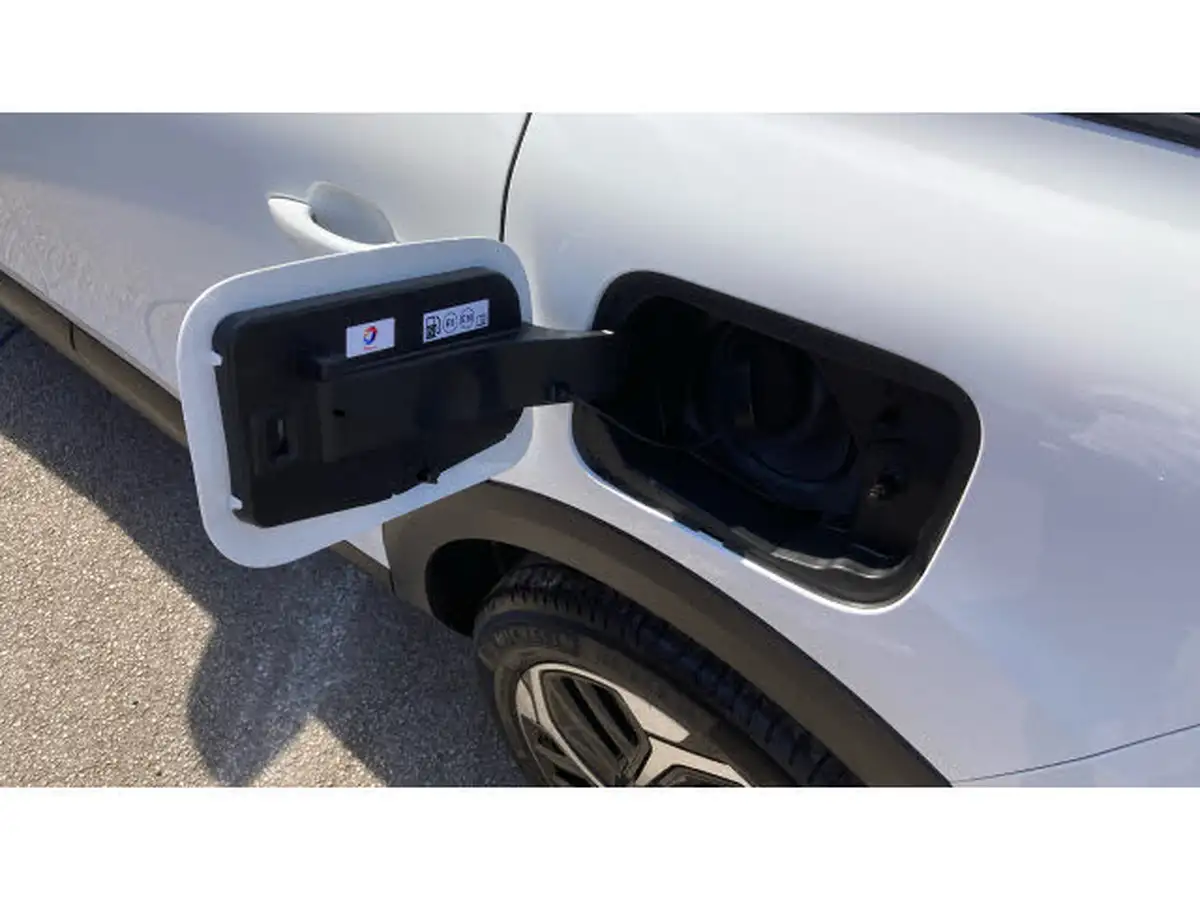 2023-citroen-c4-12-puretech-c-series-edition-big-20