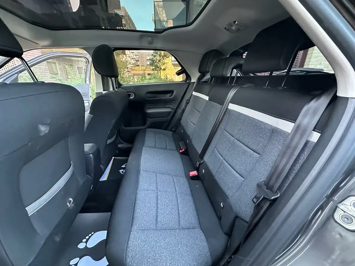 2019-citroen-c4-cactus-12-puretech-flair-130ps-eat6-big-27