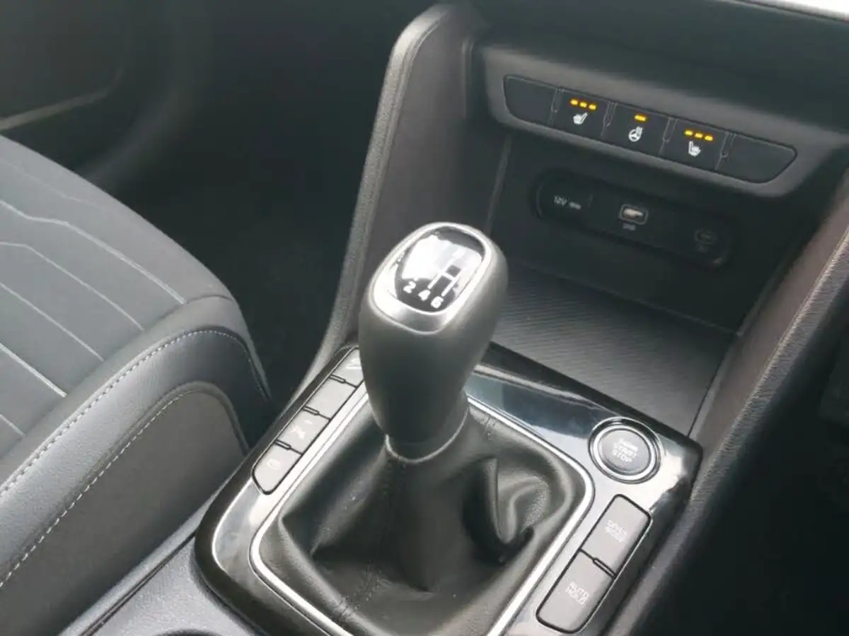 2024-kia-sportage-16-t-gdi-3-148bhp-big-15