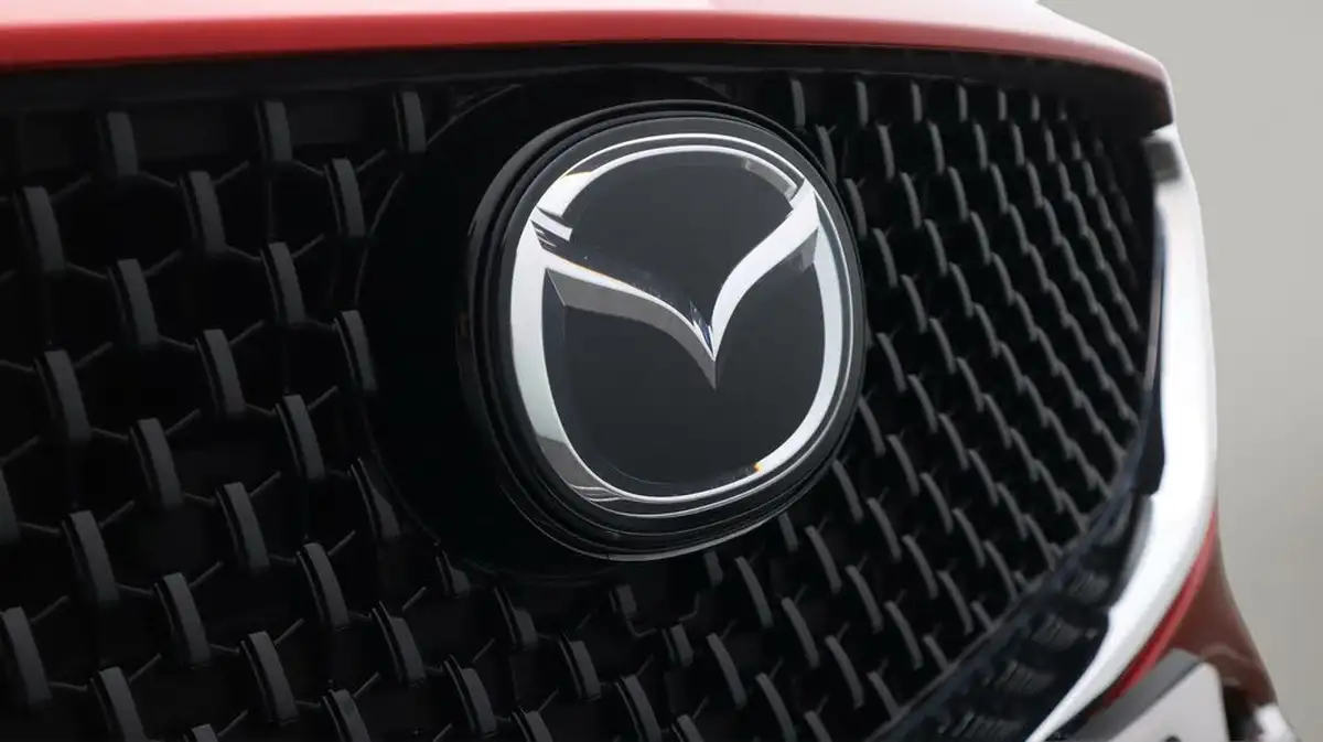 2022-mazda-mazda6-20-skyactiv-g-sport-tourer-5d-big-23