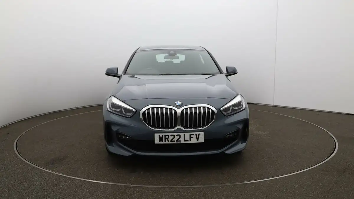 2022-bmw-1-series-15-118i-m-sport-lcp-big-40