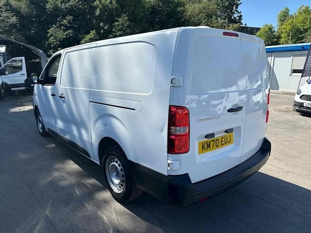 2020-citroen-dispatch-15bluehdi-enterprise-xl-1000-100pseu6dt-e-big-7