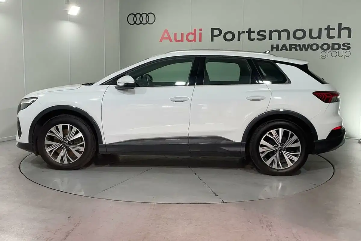 2023-audi-q4-e-tron-40e-sport-station-wagon-big-8
