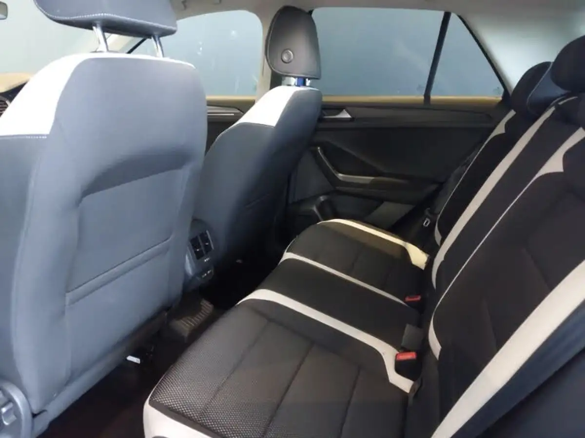 2021-volkswagen-t-roc-20-tsi-sel-big-5