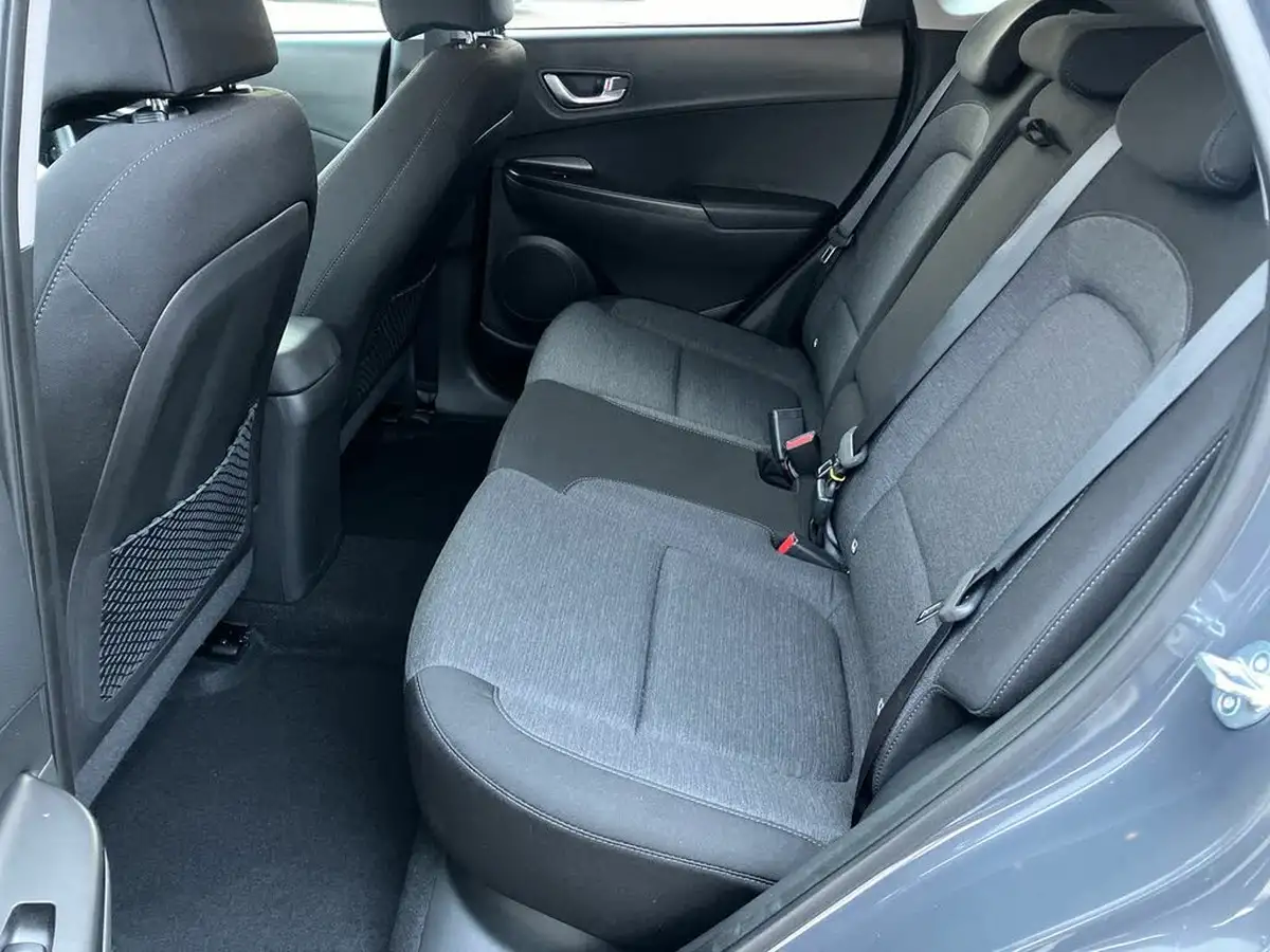2023-hyundai-kona-e-premium-136ps-39kwh-big-28