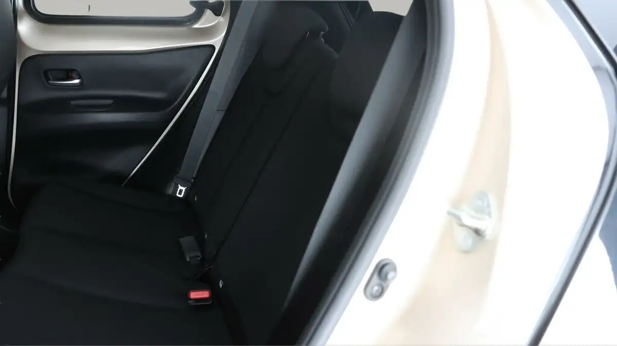 2022-toyota-aygo-x-10-vvt-i-edge-big-15