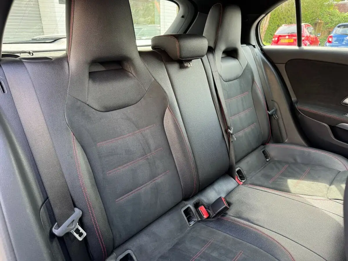 2019-mercedes-benz-a-class-13-a180-amg-line-hatchback-5d-big-18
