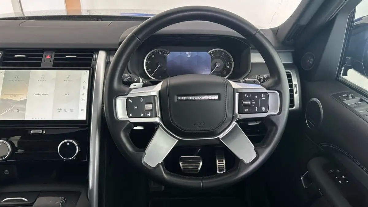 2023-land-rover-discovery-30-d300-r-dynamic-hse-big-14