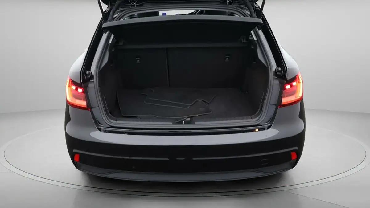 2022-audi-a1-10-30-tfsi-technik-big-16
