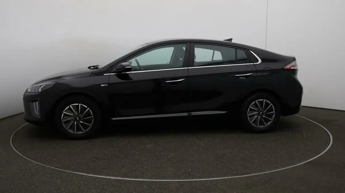 2020-hyundai-kona-e-premium-136ps-39kwh-big-4