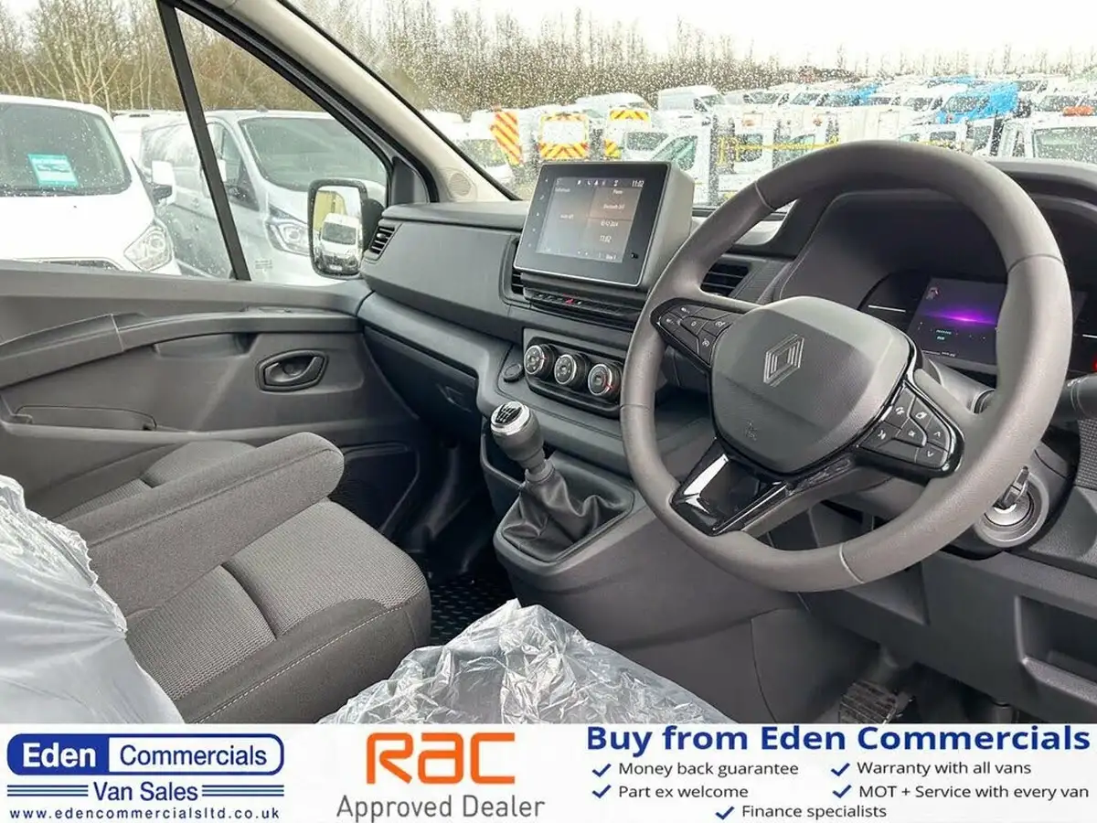2024-renault-trafic-20dci-ll30-130-advance-panel-big-2
