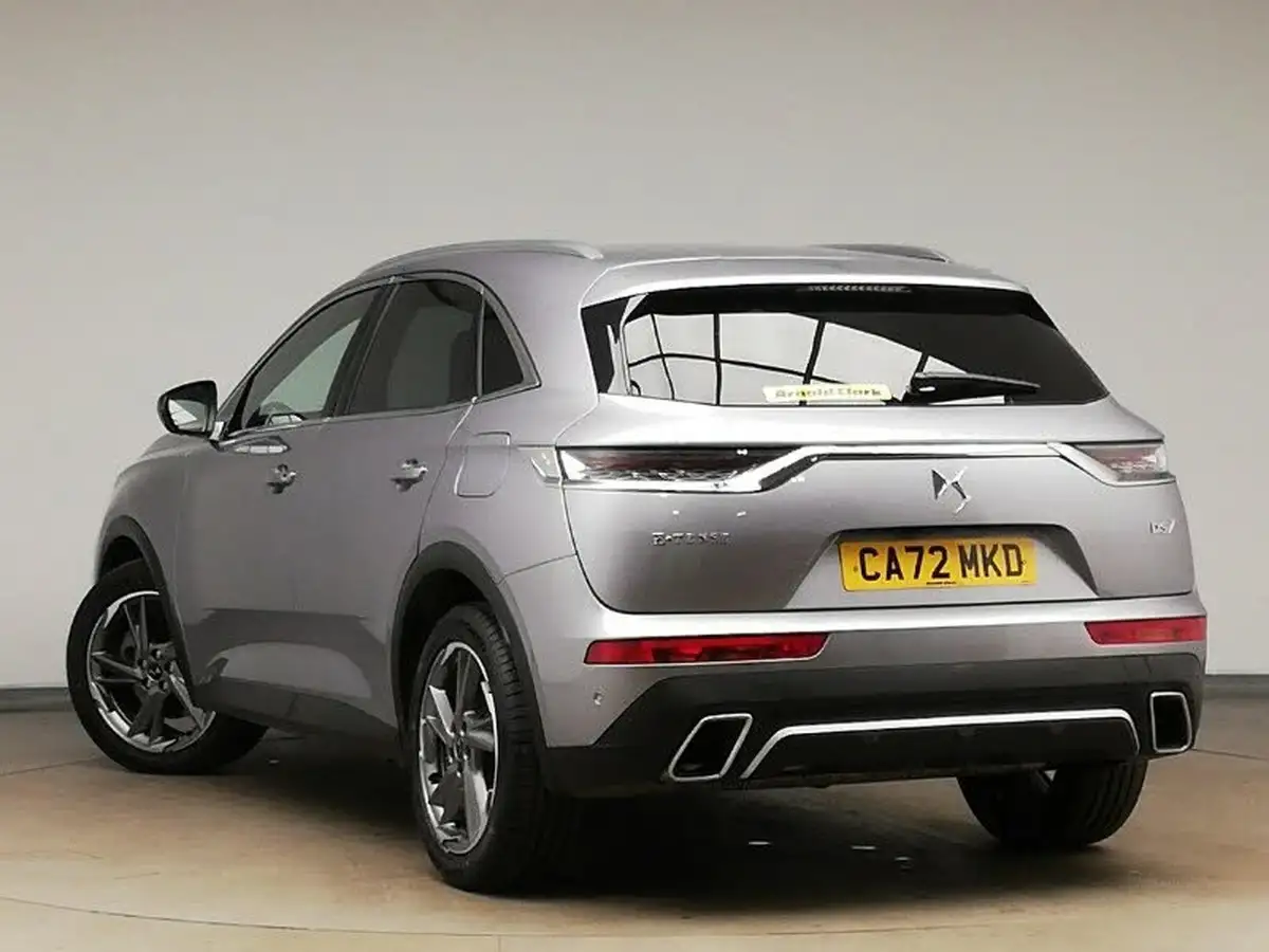 2022-ds-ds-7-crossback-e-tense-rivoli-225ps-big-1