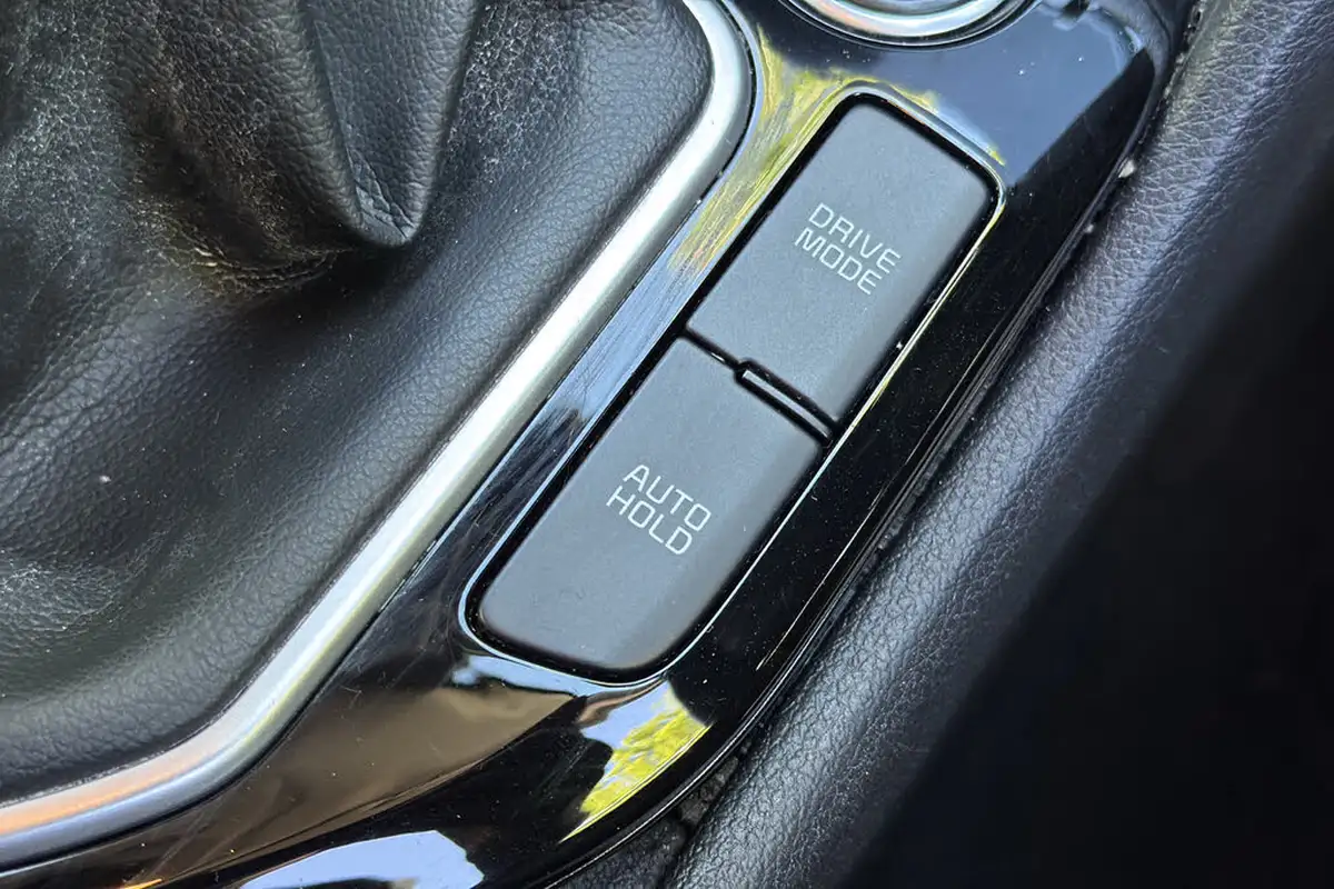 2022-kia-sportage-16-t-gdi-launch-edition-big-25