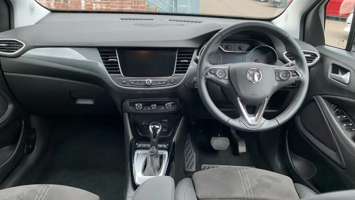 2022-vauxhall-crossland-12-ultimate-130ps-auto-big-3