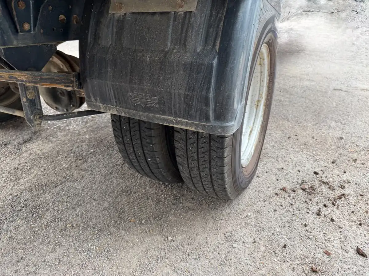2019-iveco-daily-c-class-30td-35c18-lwb-35c18-3750-chassis-cab-big-5