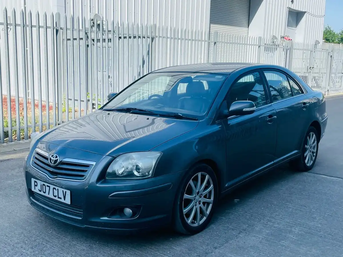 2007-toyota-avensis-20-t-spirit-hatchback-5d-auto-big-4