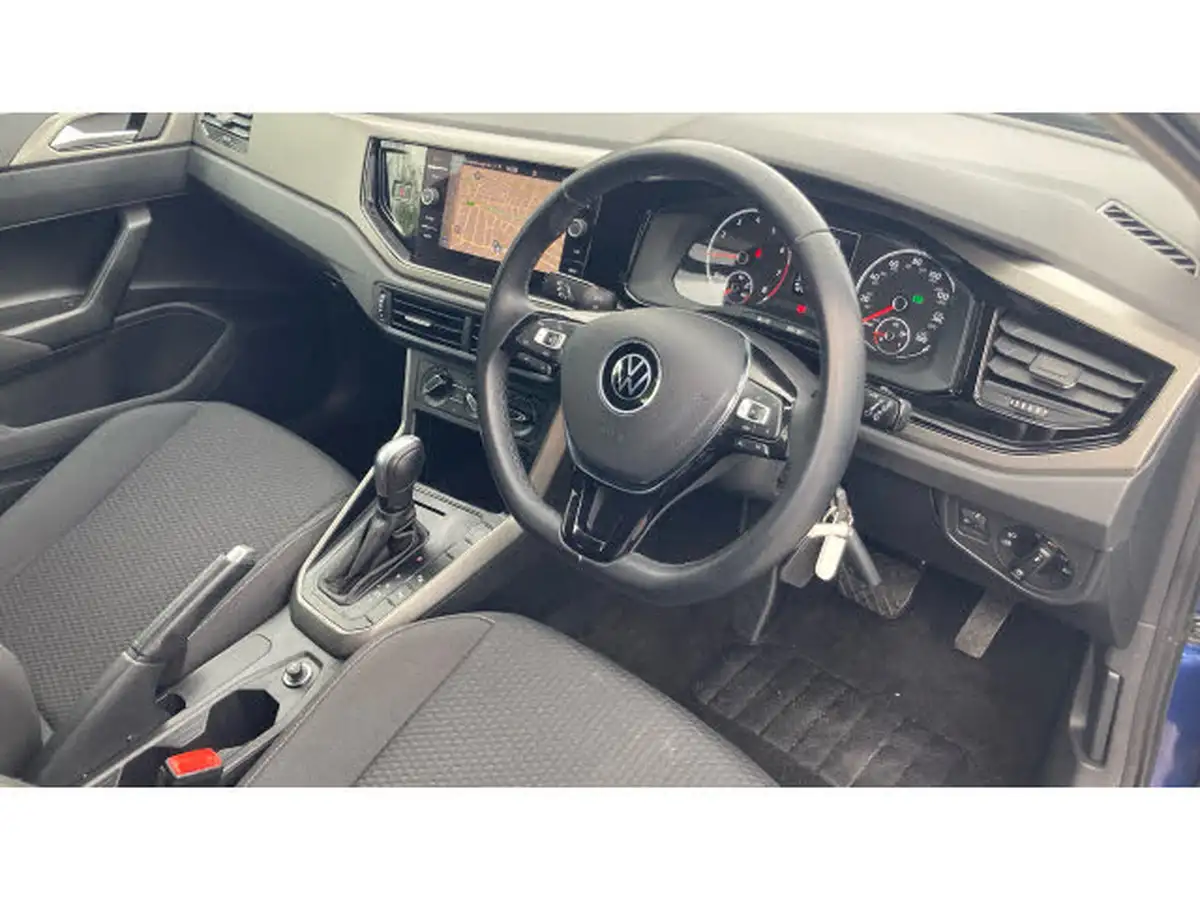 2021-volkswagen-polo-10-tsi-match-dsg-big-5
