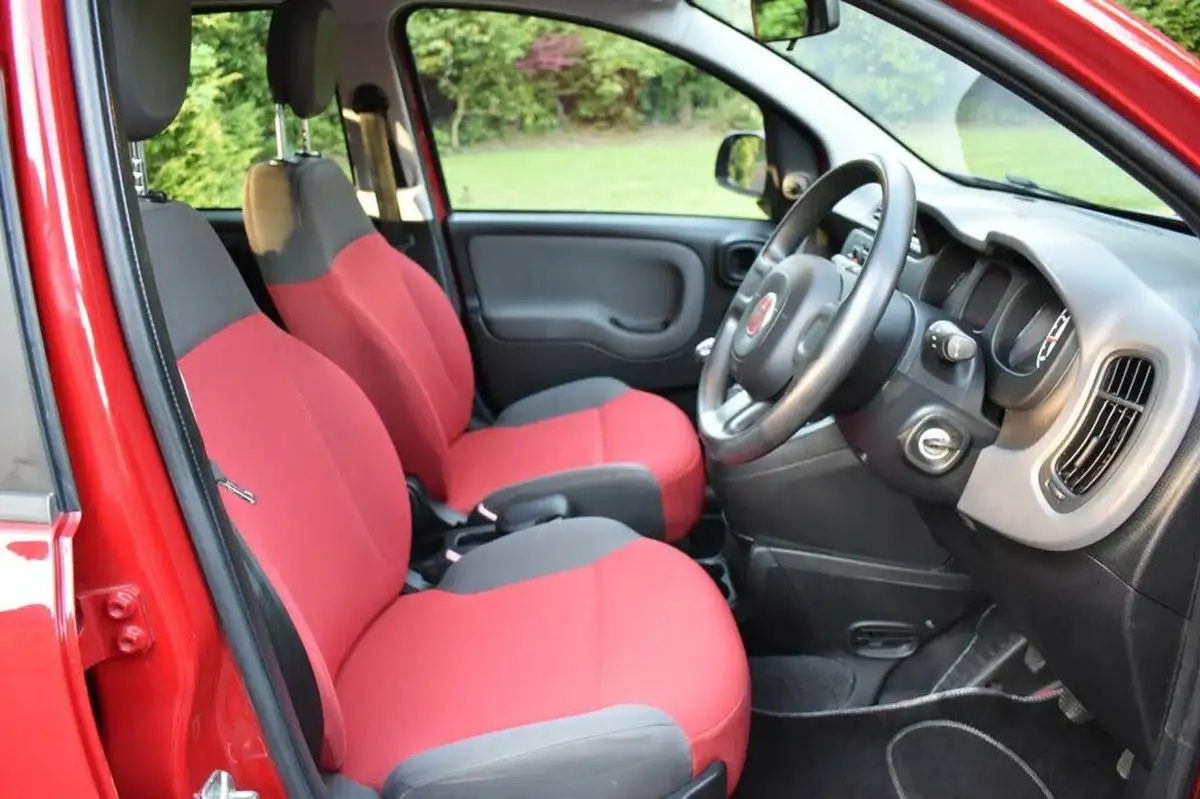 2015-fiat-panda-12-pop-big-5