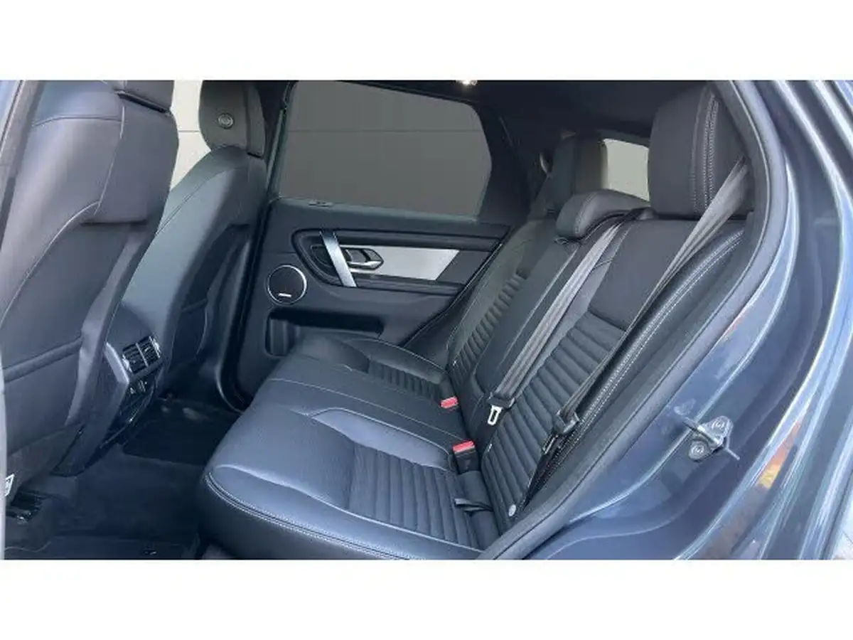 2024-land-rover-discovery-sport-20-d200-dynamic-se-big-3