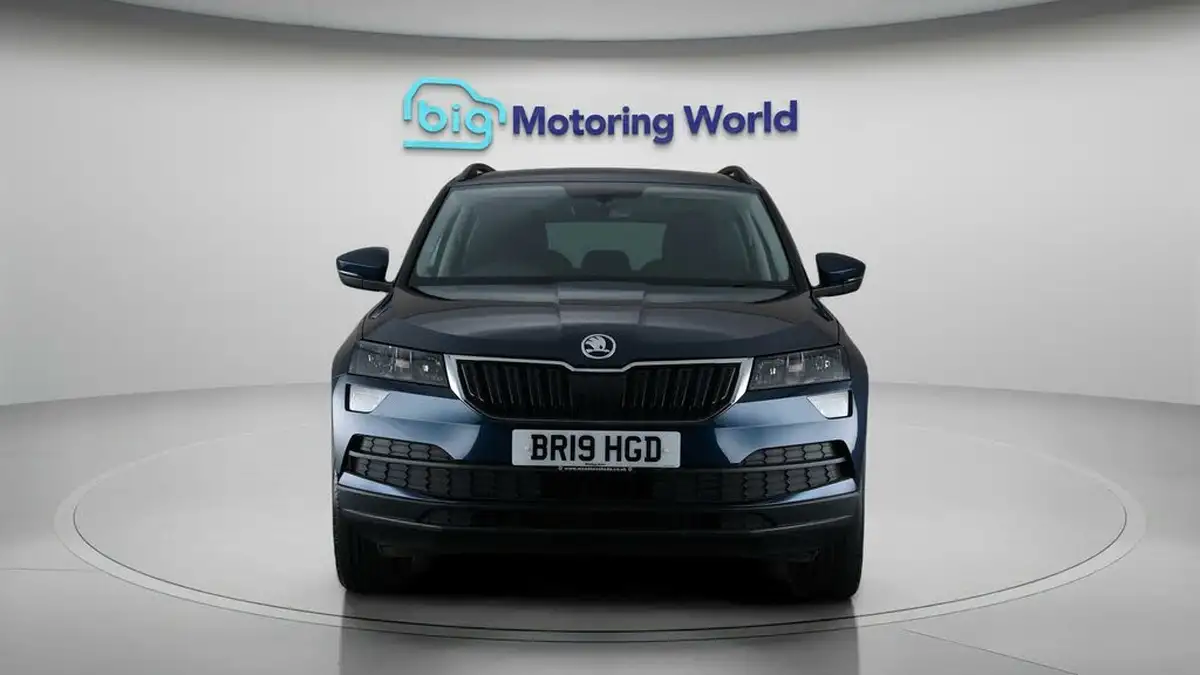 2019-skoda-karoq-16tdi-se-big-2
