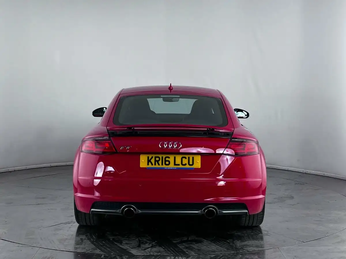 2016-audi-tt-coupe-18-tfsi-s-line-big-5