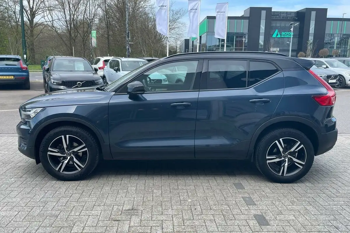 2021-volvo-xc40-15-t3-r-design-161bhp-auto-big-9