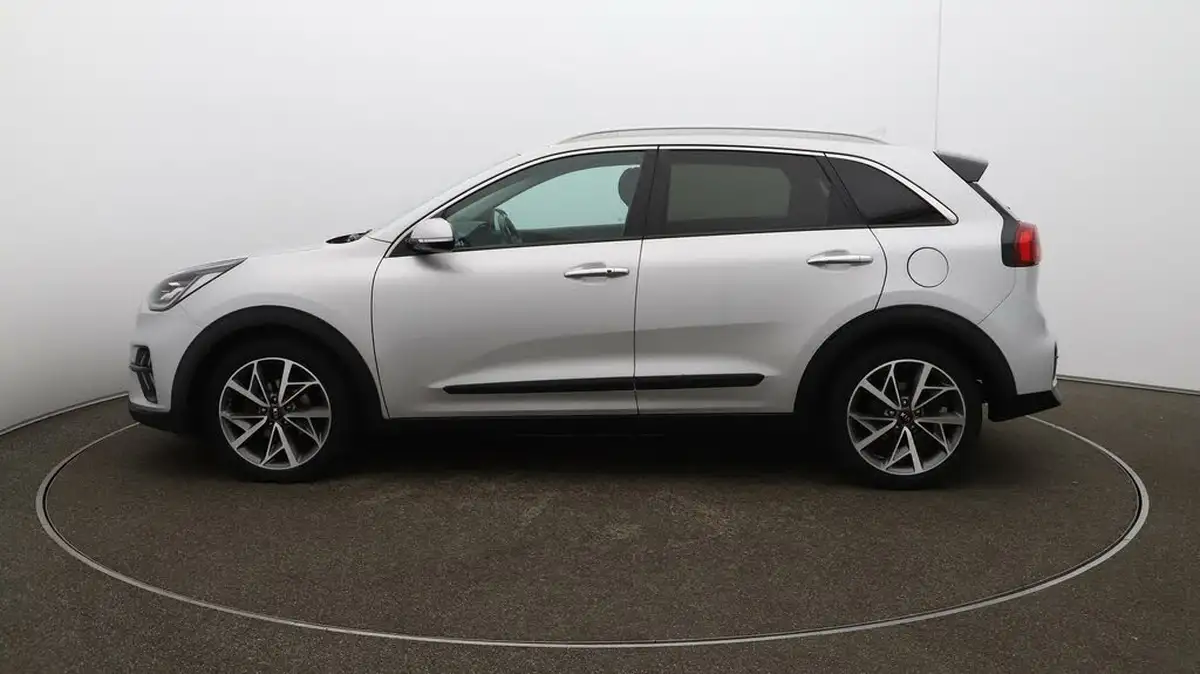 2021-kia-niro-16-gdi-4-156kwh-big-64