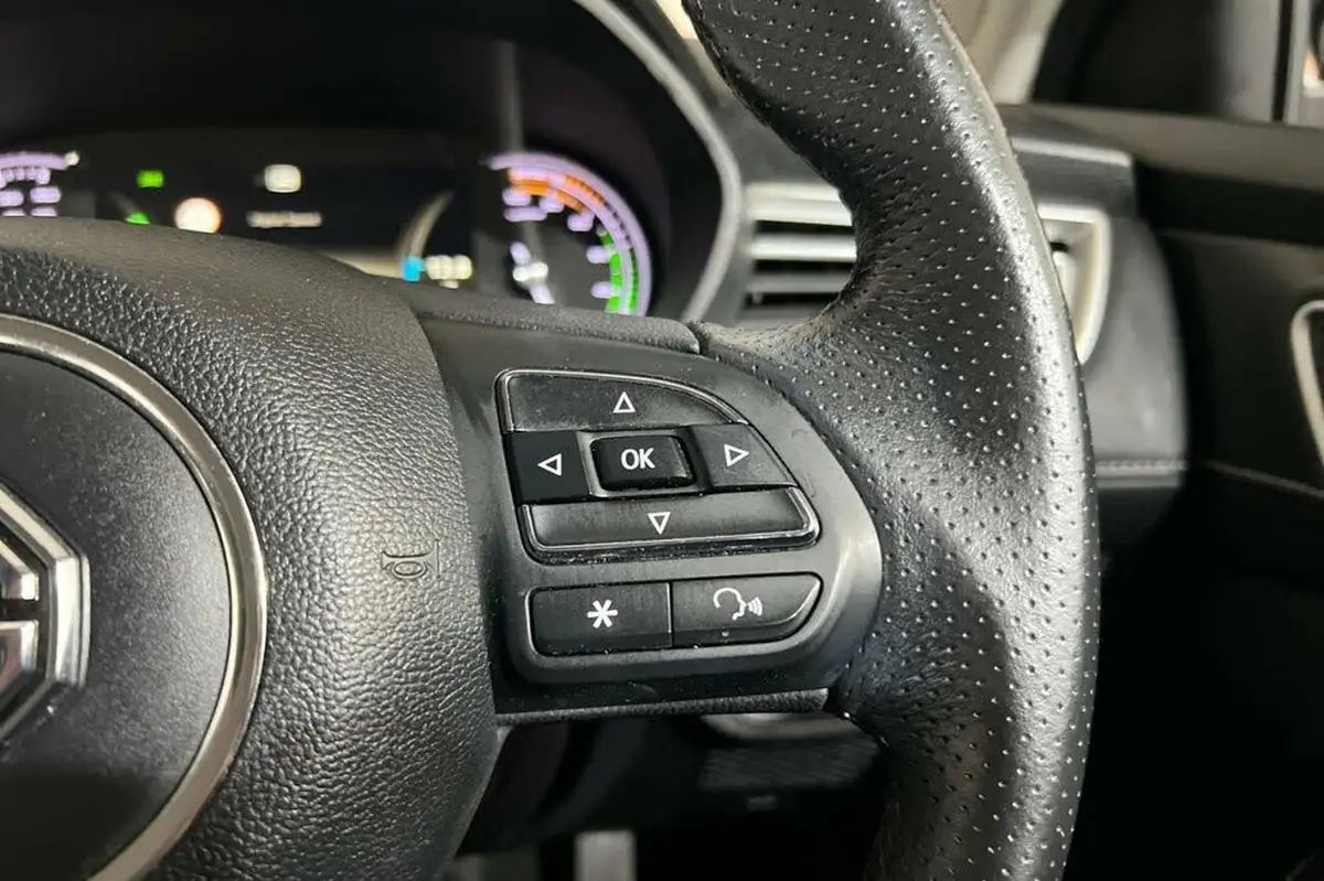 2021-mg-mg5-e-exclusive-ev-long-range-big-26