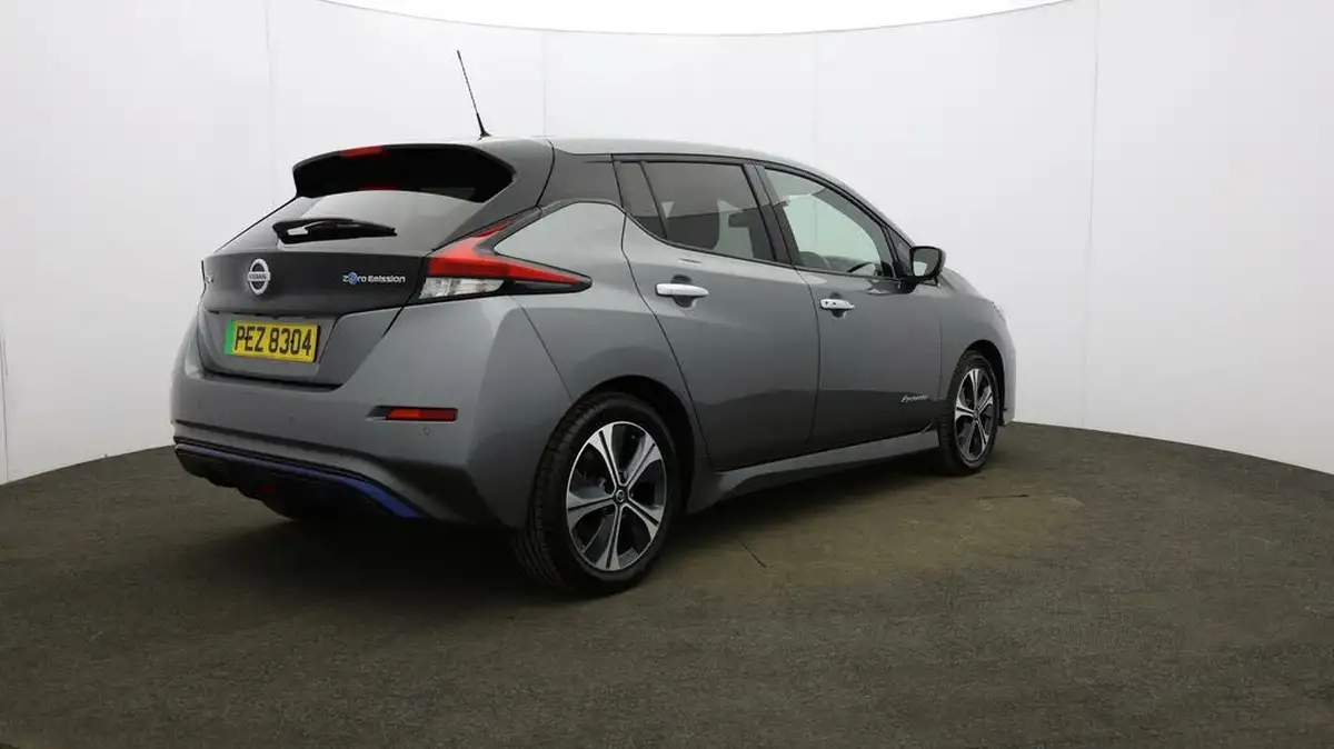 2020-nissan-leaf-e-n-connecta-big-59