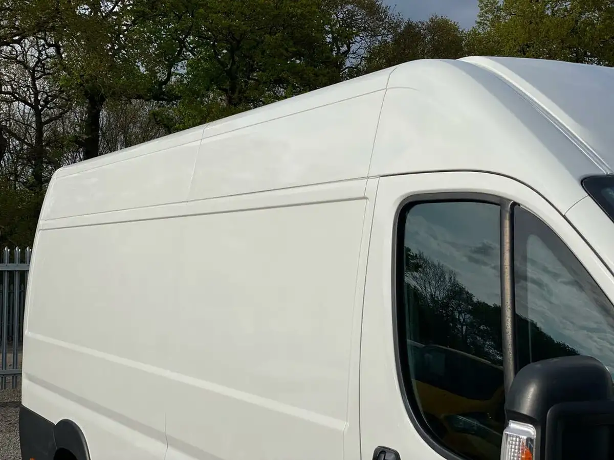 2020-peugeot-boxer-22-bluehdi-professional-435-l4-h2-big-22