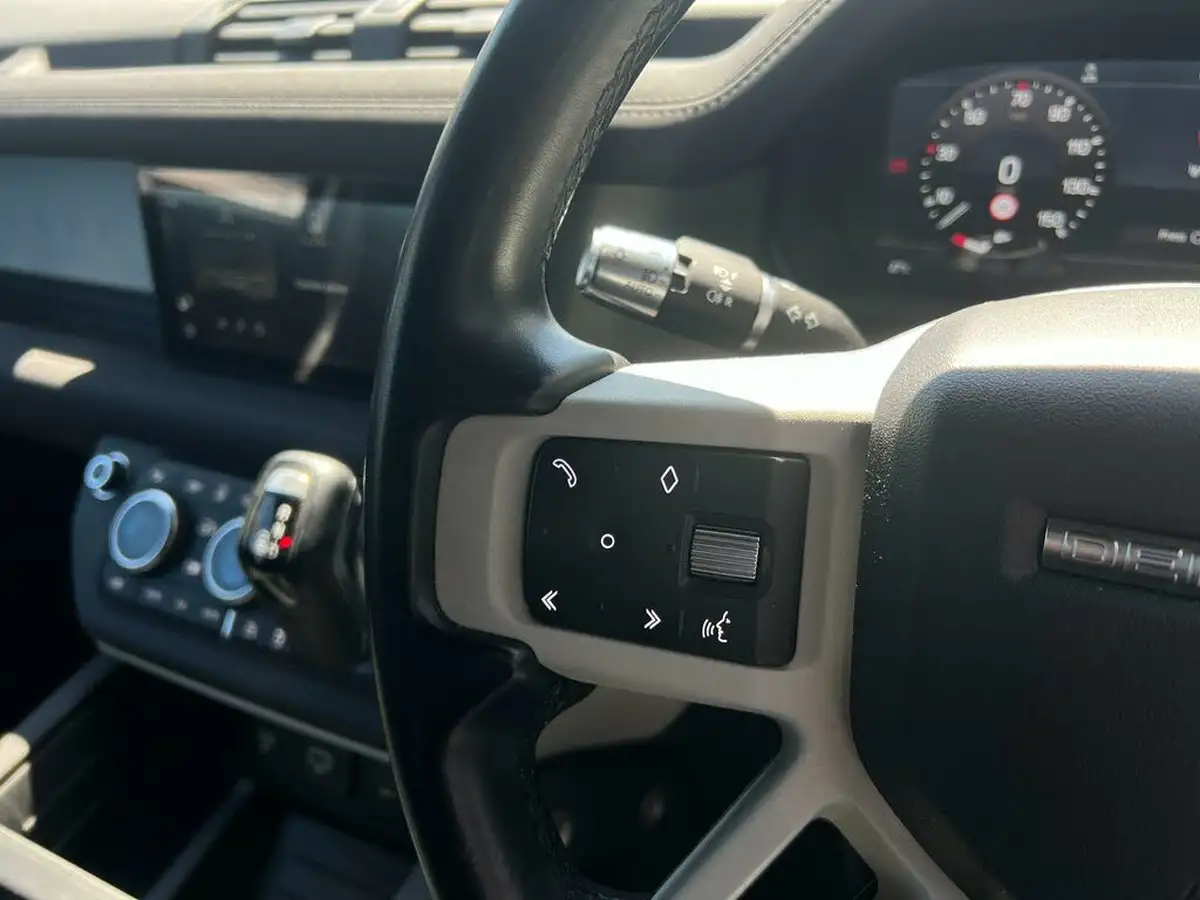 2021-land-rover-90-defender-30-d250-se-big-27