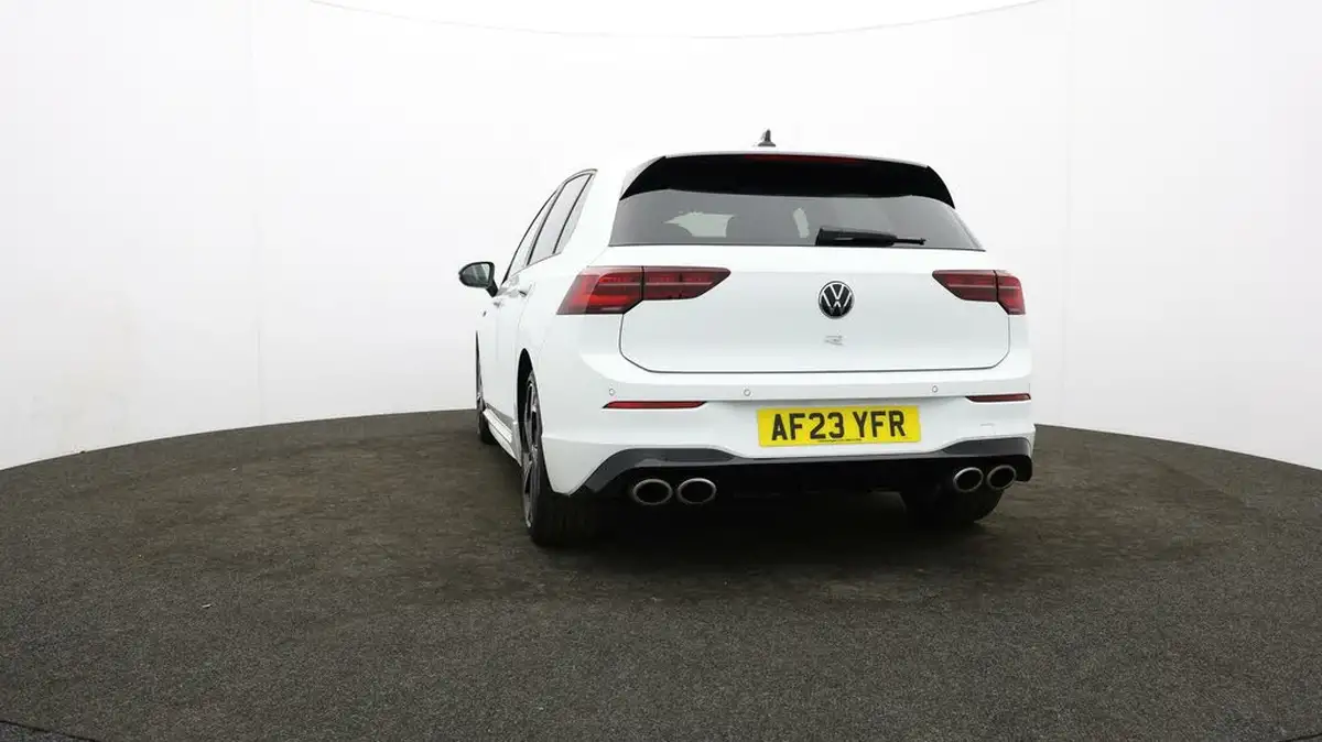 2023-volkswagen-golf-20-tsi-r-320ps-hatchback-big-79
