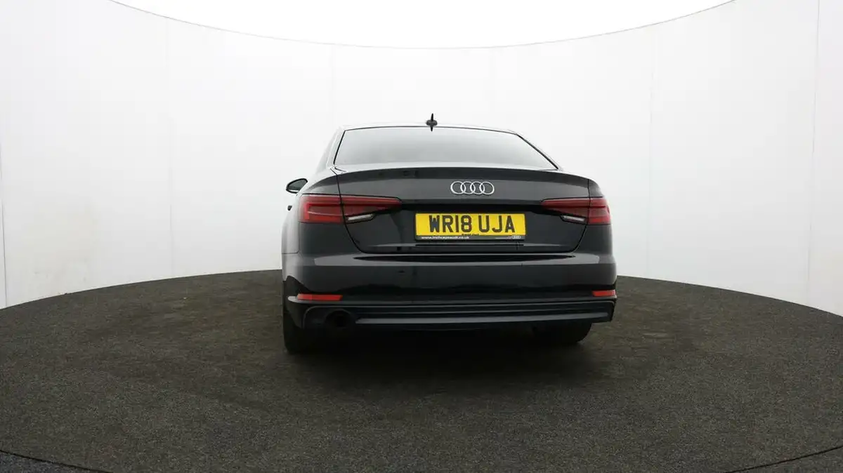 2018-audi-a4-14-tfsi-s-line-tronic-big-42