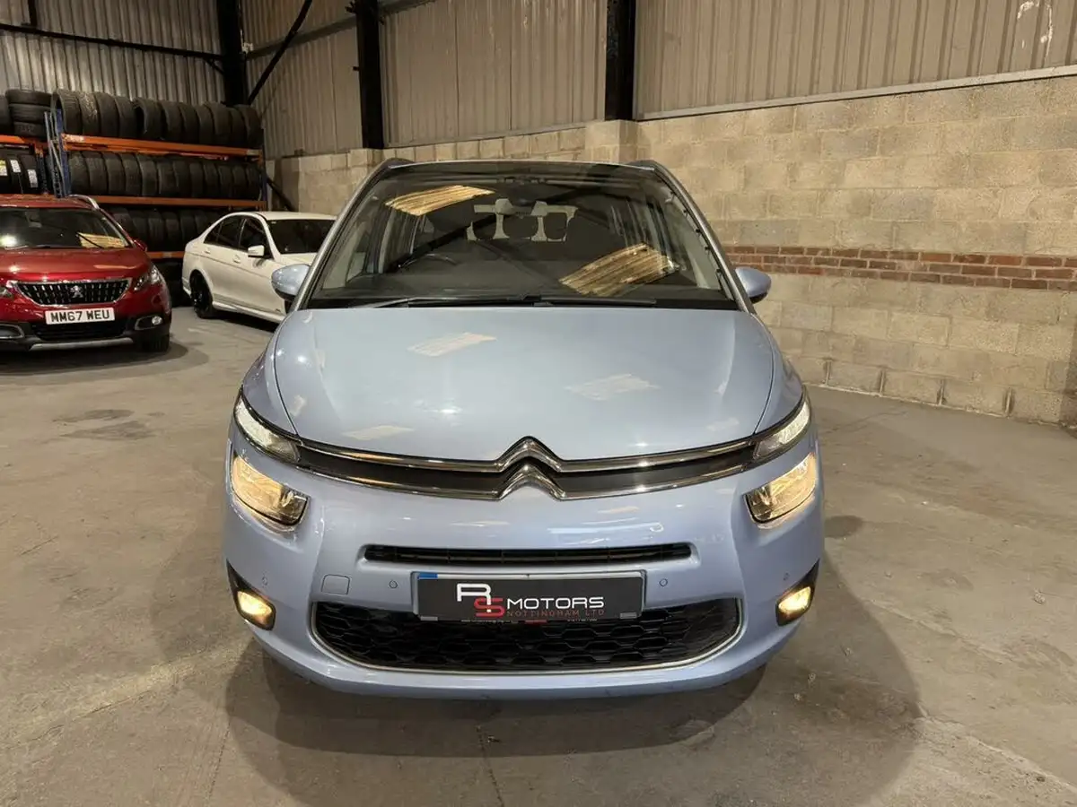 2015-citroen-grand-c4-picasso-16bluehdi-vtr-120ps-eat6-big-5