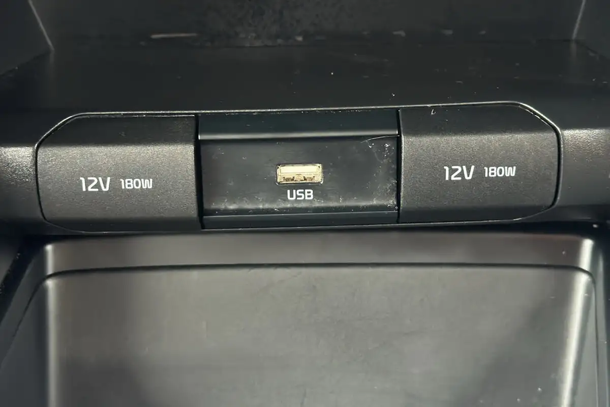 2022-kia-xceed-10-t-gdi-2-big-22