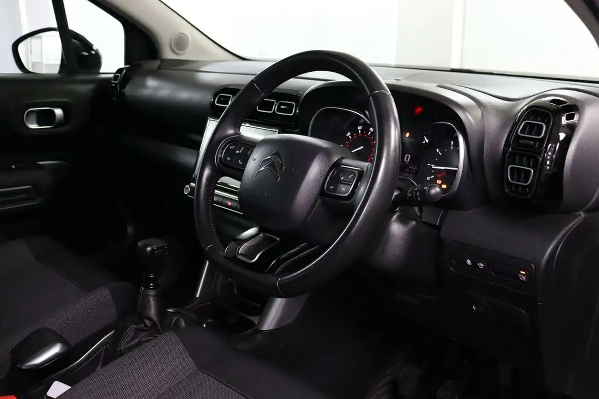 2019-citroen-c3-aircross-12-puretech-flair-110ps-ss-big-2