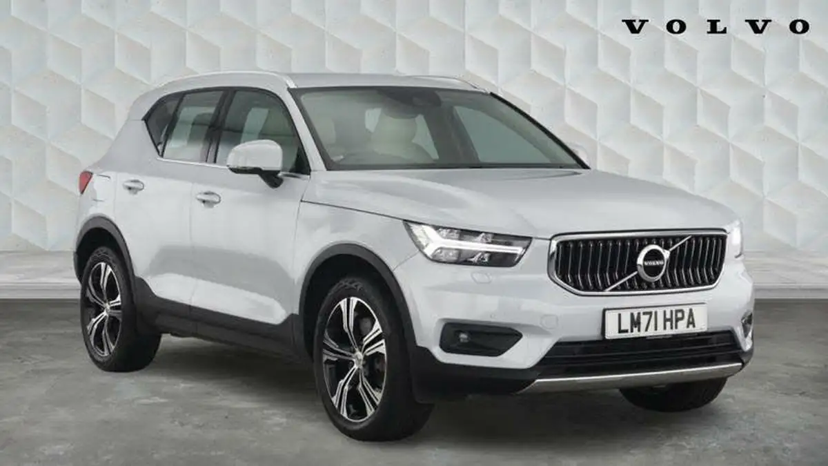 2021-volvo-xc40-15-t5-inscription-pro-258bhp-big-0