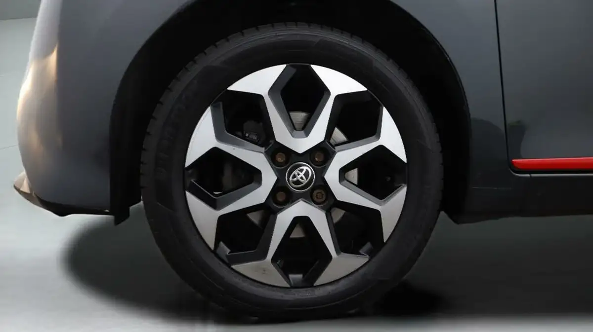 2020-toyota-aygo-10-vvt-i-x-trend-big-18