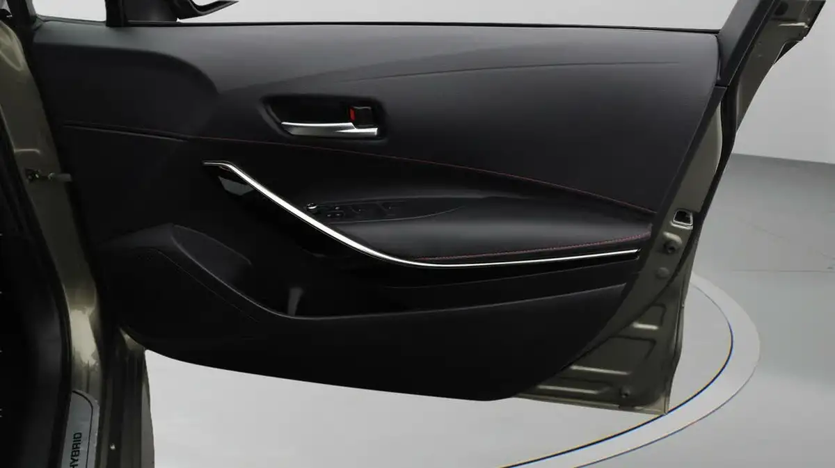 2022-toyota-corolla-18-vvt-i-excel-120bhp-trk-hatchback-big-14