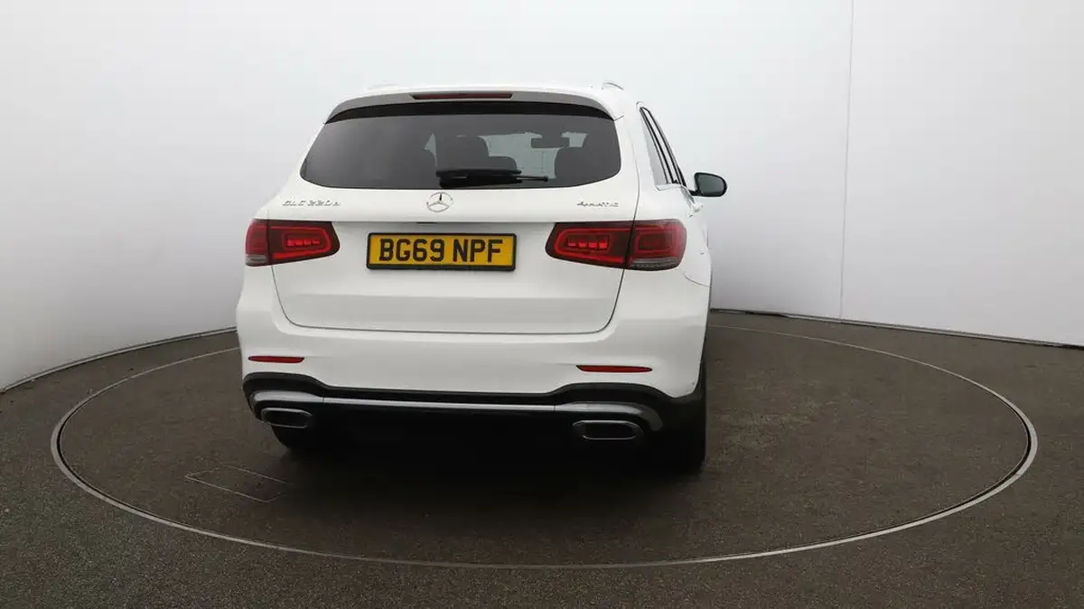 2019-mercedes-benz-glc-class-20d-glc220d-amg-line-station-wagon-5d-4matic-plus-big-54
