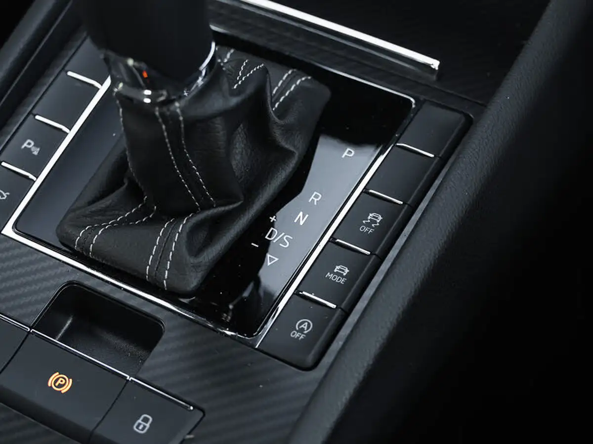 2023-skoda-superb-20-tsi-sportline-plus-190ps-hatchback-big-12