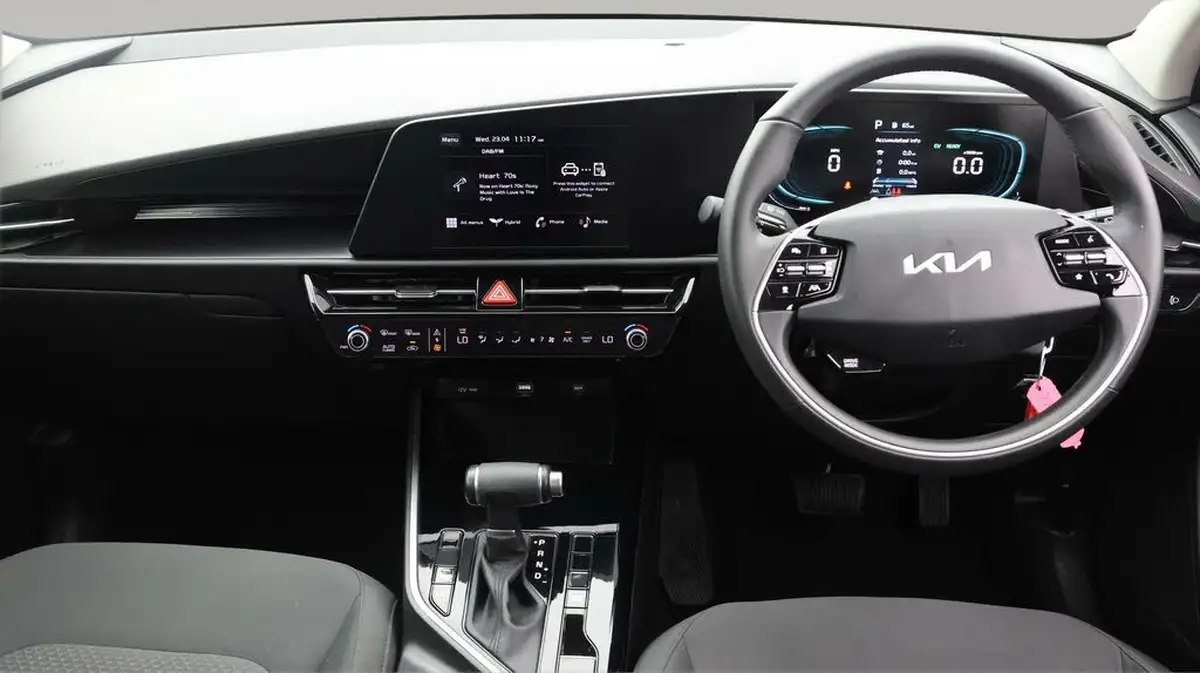 2023-kia-niro-16-gdi-139bhp-hev-132kwh-big-12